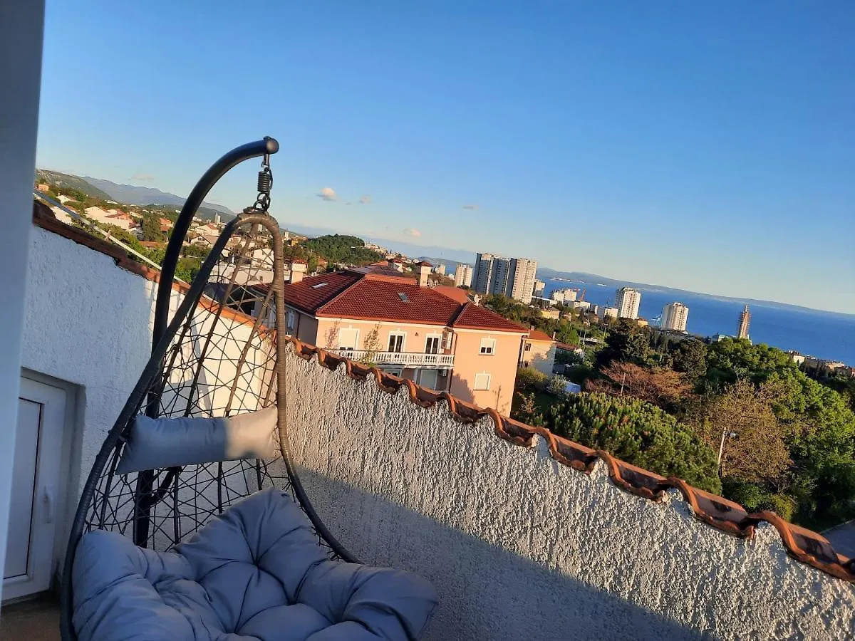 Sea View Later Apartment Rijeka