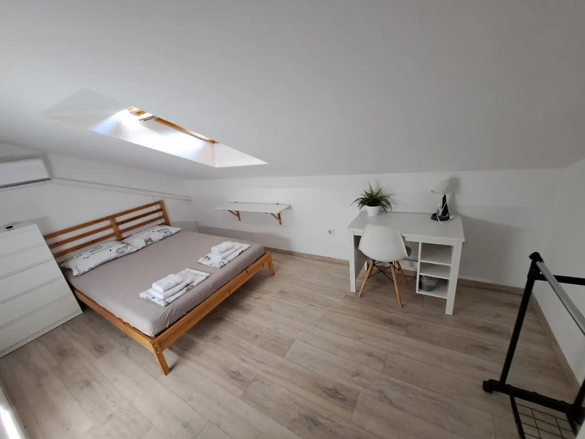 Sea View Later Apartment Rijeka 0*,  Croatia
